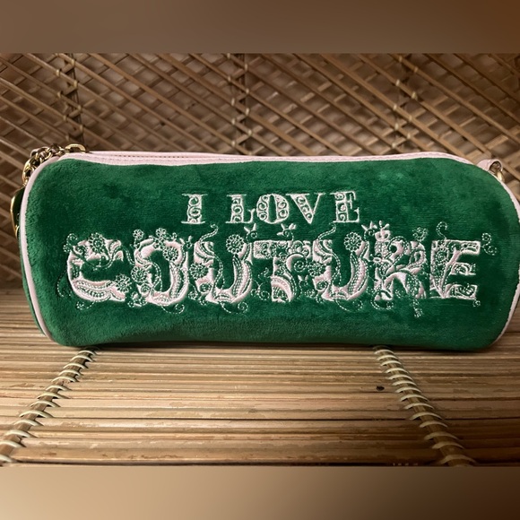 Y2K Vintage Juicy Couture Green Velour Barrel Bag - Picture 13 of 13